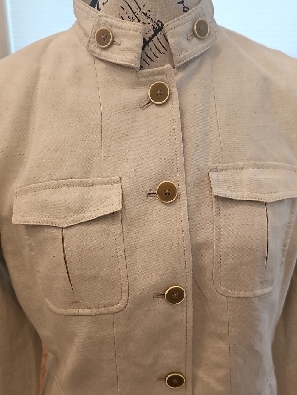 Banana Republic Linen Jacket - Picture 2 of 8